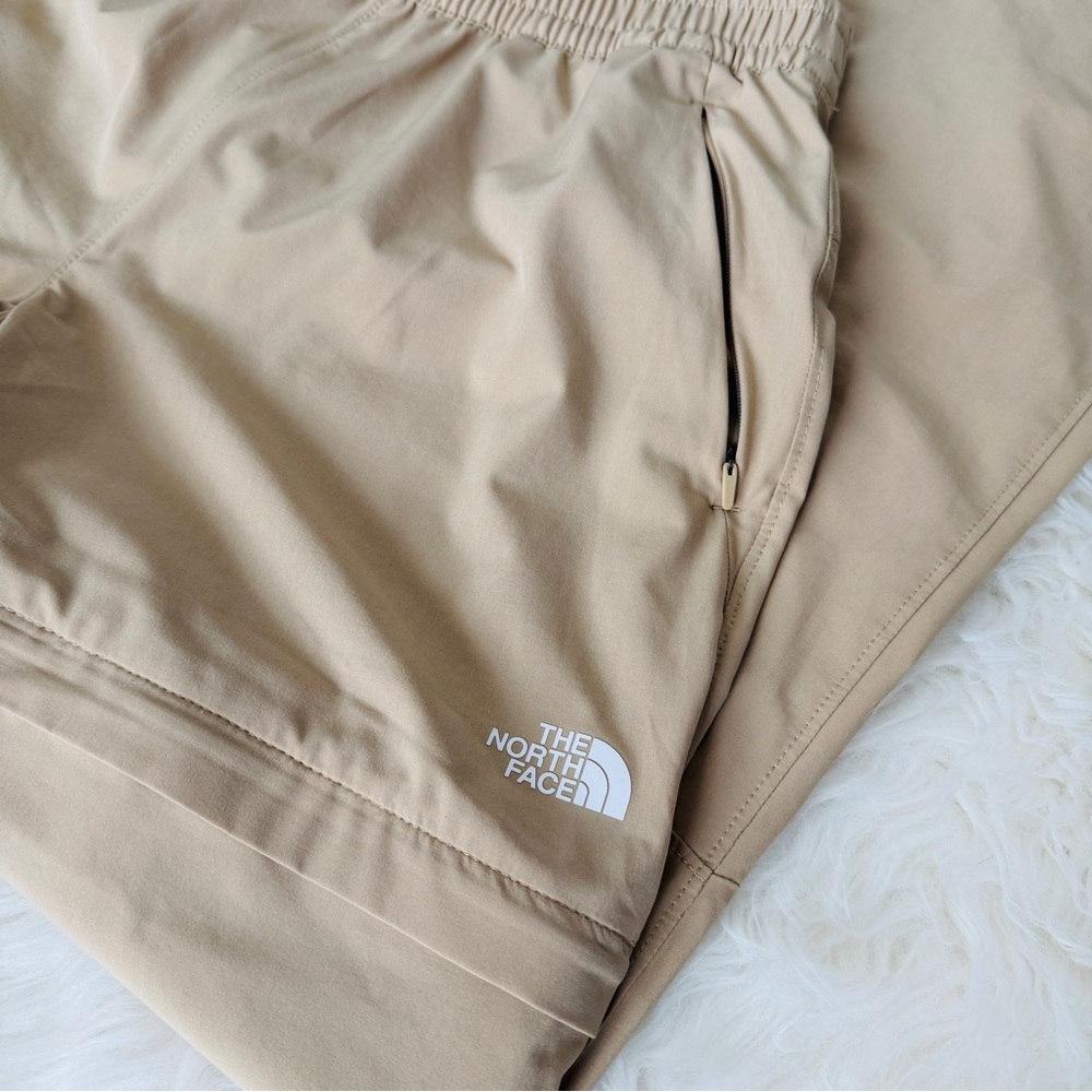 The North Face Women Zip Off Pants - Picture 6 of 11